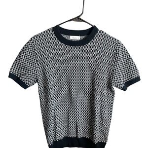 Black and White Patterned Knit Top